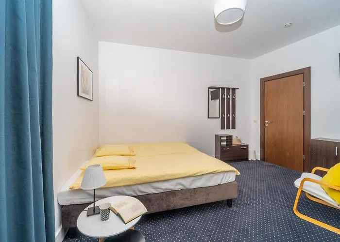 Проживание в семье Za Zielonymi Drzwiami